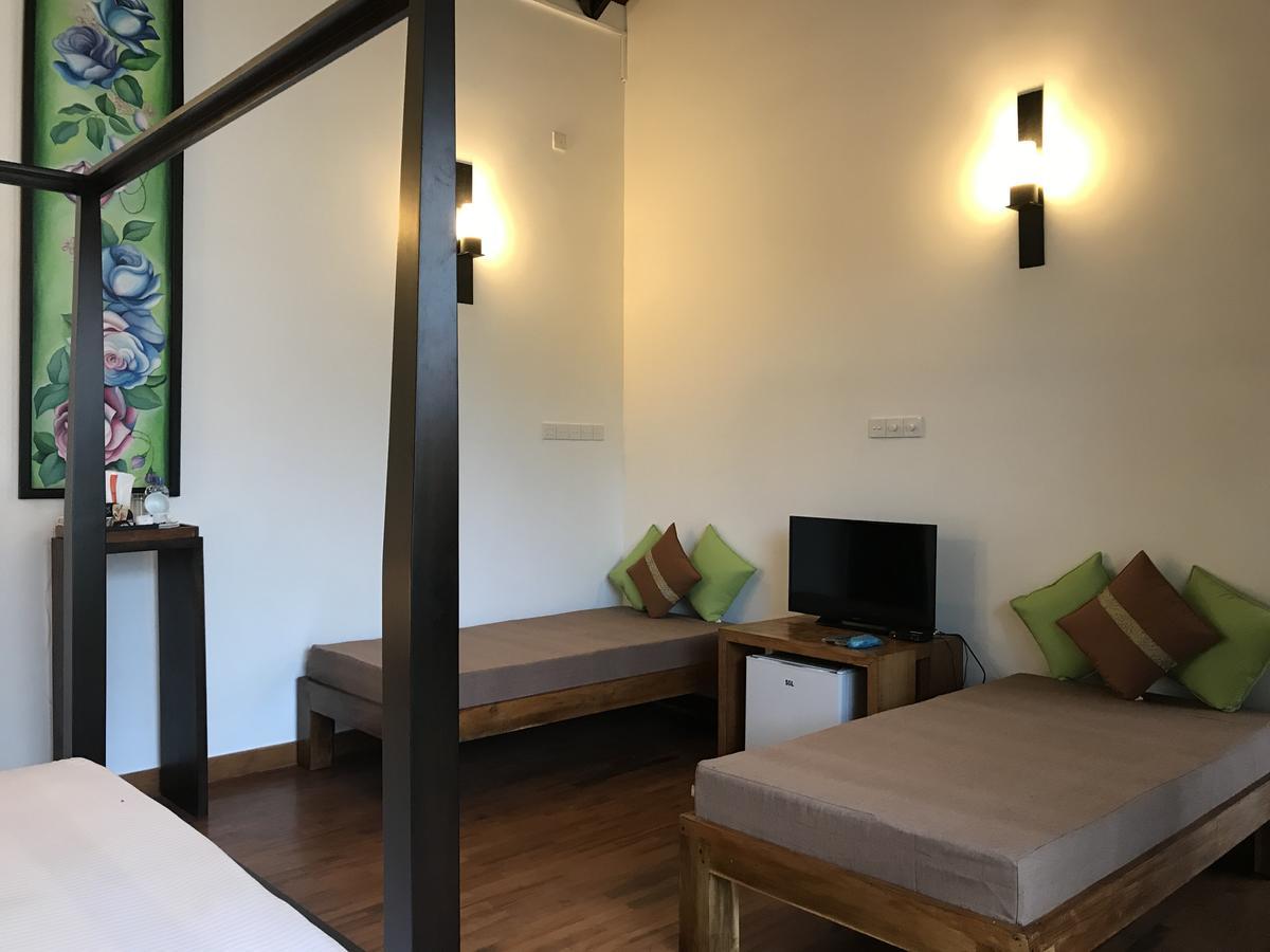 Lespri Grand Hotel Negombo Kültér fotó